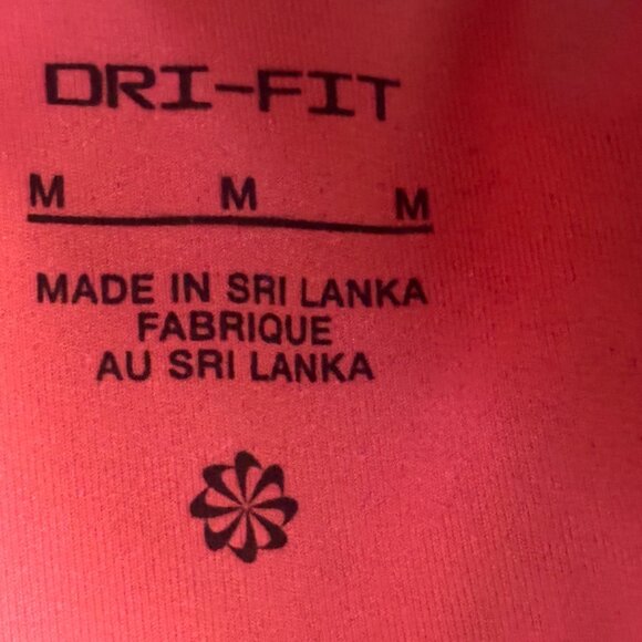 NWT Nike Women's Dri-Fit Medium Impact Sports Bra Coral Racerback - Picture 5 of 7